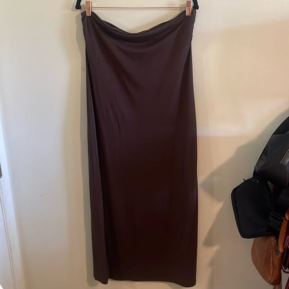 Wilfred Corelli Midi Dress - Picture 2 of 7